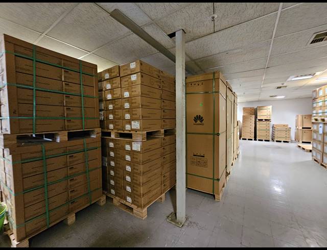 4,665M² WAREHOUSE TO LET IN LINBRO PARK